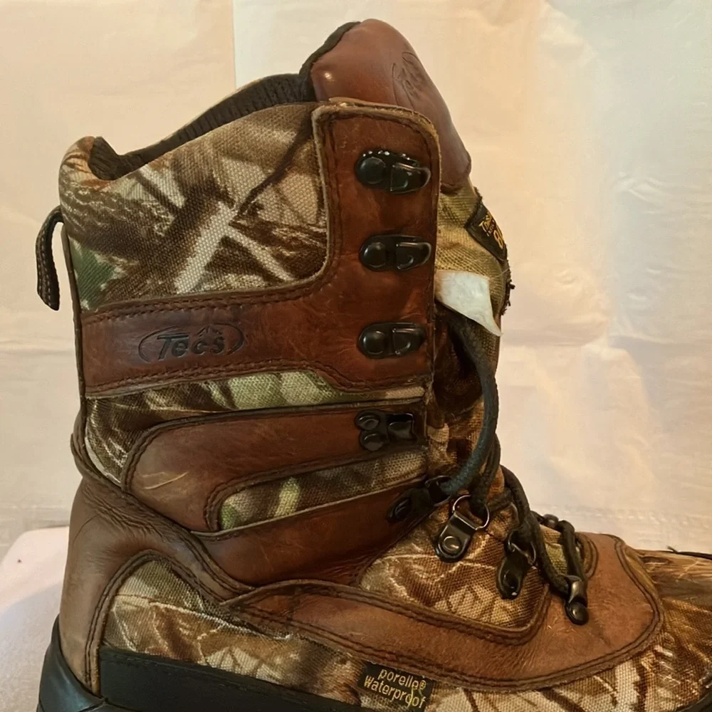 Tecs 800gram Men’s Sz 8 Thinsulate 10” Camouflage Lace up Hunting Boots GUC